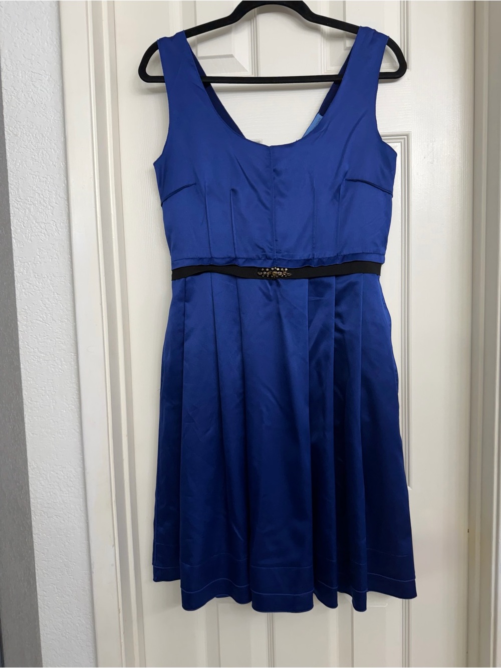 7155 Simply Vera Vera Wang Royal Blue Sleeveless Fit & Flare Midi Dress
